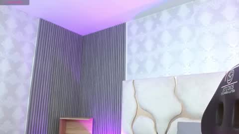 Gaby online show from September 21, 2025, 3:19 am