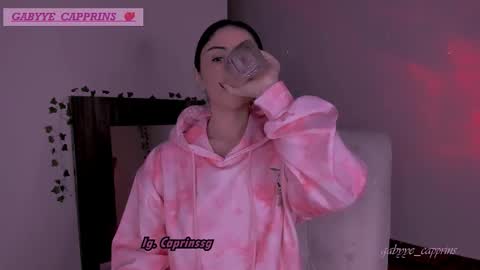 gabyye capprins online show from March 19, 2026, 12:25 am