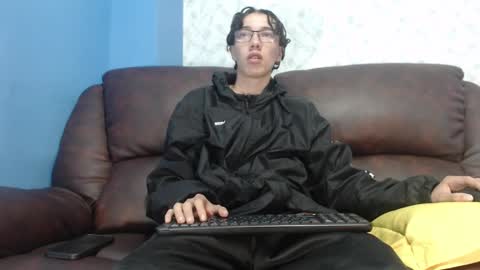 Snapshot of gadiel_sex chatting on February 10, 2025, 12:29 pm gadiel_sex online show from February 10, 2025, 12:29 pm