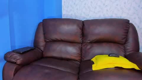 Snapshot of gadiel_sex chatting on March 5, 2025, 7:27 pm gadiel_sex online show from March 5, 2025, 7:27 pm