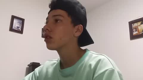 Snapshot of gadiel_sex chatting on September 29, 2025, 3:17 pm gadiel_sex online show from September 29, 2025, 3:17 pm