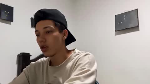 Snapshot of gadiel_sex chatting on October 9, 2025, 5:22 pm gadiel_sex online show from October 9, 2025, 5:22 pm