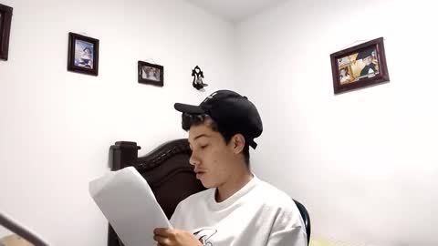 Snapshot of gadiel_sex chatting on October 24, 2025, 11:28 am gadiel_sex online show from October 24, 2025, 11:28 am