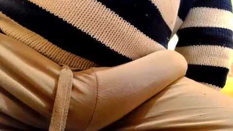 Snapshot of gae89tano chatting on February 11, 2026, 8:08 am gae89tano online show from February 11, 2026, 8:08 am