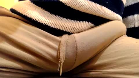 Snapshot of gae89tano chatting on March 7, 2026, 8:22 am gae89tano online show from March 7, 2026, 8:22 am