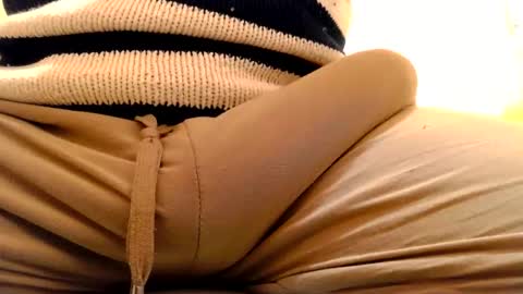 Snapshot of gae89tano chatting on March 8, 2026, 9:02 am gae89tano online show from March 8, 2026, 9:02 am