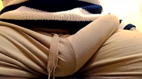 Snapshot of gae89tano chatting on March 12, 2026, 8:53 am gae89tano online show from March 12, 2026, 8:53 am