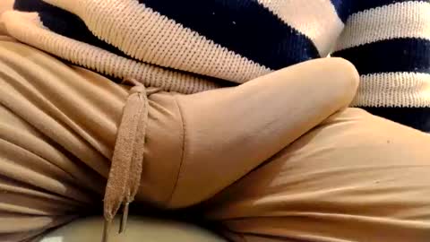 Snapshot of gae89tano chatting on March 17, 2026, 8:06 am gae89tano online show from March 17, 2026, 8:06 am