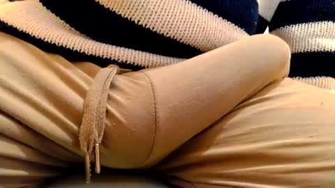 Snapshot of gae89tano chatting on March 22, 2026, 8:40 am gae89tano online show from March 22, 2026, 8:40 am