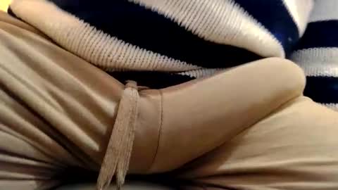 Snapshot of gae89tano chatting on March 23, 2026, 10:41 am gae89tano online show from March 23, 2026, 10:41 am