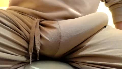 Snapshot of gae89tano chatting on April 15, 2026, 9:26 pm gae89tano online show from April 15, 2026, 9:26 pm