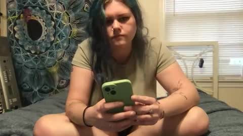 Snapshot of gaebaetae chatting on December 18, 2025, 4:35 pm Eryn online show from December 18, 2025, 4:35 pm