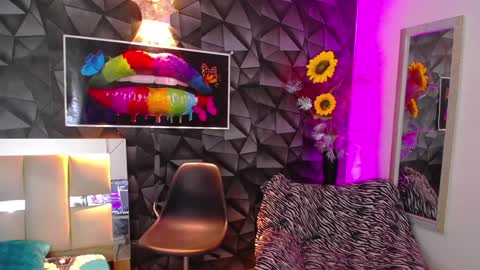 Snapshot of gael__david chatting on January 30, 2025, 4:37 am Gael online show from January 30, 2025, 4:37 am