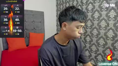 Snapshot of gael_d4v7 chatting on June 6, 2026, 7:29 pm Gael online show from June 6, 2026, 7:29 pm