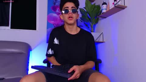 Gael Moon online show from February 13, 2026, 5:03 am