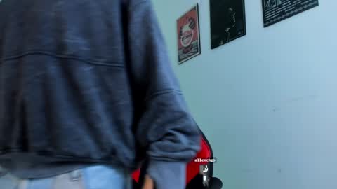 Gael Conner online show from February 4, 2025, 3:44 am