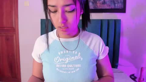 GahiaBelucci online show from March 5, 2026, 11:50 am