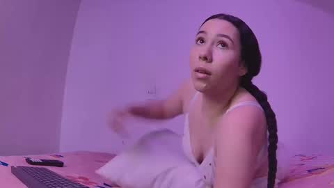 Snapshot of gaia_sweet_ chatting on October 25, 2025, 1:07 pm gaia_sweet_ online show from October 25, 2025, 1:07 pm