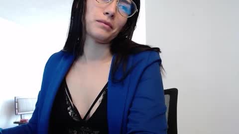 Snapshot of gaitan4 chatting on January 15, 2025, 2:56 pm gaitan4 online show from January 15, 2025, 2:56 pm