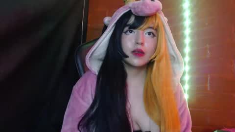 Snapshot of gakomenoshida chatting on February 17, 2025, 7:10 pm Kate 3 online show from February 17, 2025, 7:10 pm