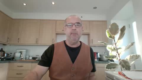 Snapshot of galacx chatting on November 10, 2025, 8:35 am galacx online show from November 10, 2025, 8:35 am