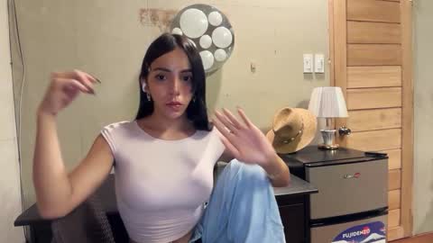 Snapshot of galileii chatting on September 18, 2025, 11:45 am galileii online show from September 18, 2025, 11:45 am