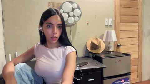 Snapshot of galileii chatting on October 5, 2025, 12:36 pm galileii online show from October 5, 2025, 12:36 pm