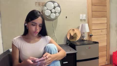 Snapshot of galileii chatting on October 16, 2025, 11:00 am galileii online show from October 16, 2025, 11:00 am