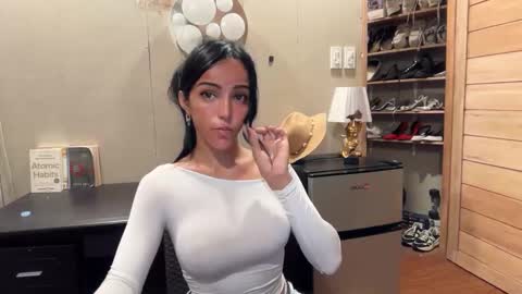 Snapshot of galileii chatting on November 13, 2025, 12:59 pm galileii online show from November 13, 2025, 12:59 pm