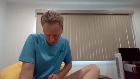 Snapshot of gamerboy200 chatting on July 2, 2026, 2:33 am gamerboy200 online show from July 2, 2026, 2:33 am