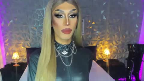 Snapshot of ganexxxx chatting on January 13, 2025, 11:41 am MISSANN online show from January 13, 2025, 11:41 am