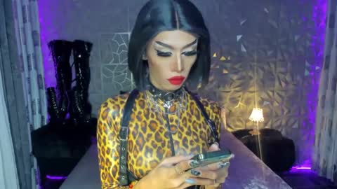 Snapshot of ganexxxx chatting on January 16, 2025, 5:44 pm MISSANN online show from January 16, 2025, 5:44 pm