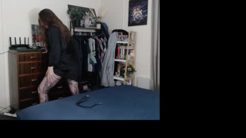 HOT  online show from March 21, 2026, 10:31 am