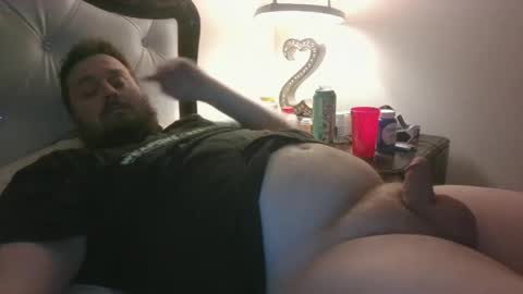 Snapshot of garth146 chatting on February 13, 2025, 1:08 am garth146 online show from February 13, 2025, 1:08 am