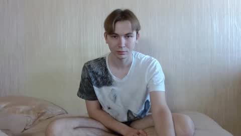 Snapshot of gary_snail33257 chatting on September 21, 2025, 12:29 pm meow online show from September 21, 2025, 12:29 pm