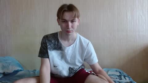 Snapshot of gary_snail33257 chatting on October 19, 2025, 9:54 am meow online show from October 19, 2025, 9:54 am