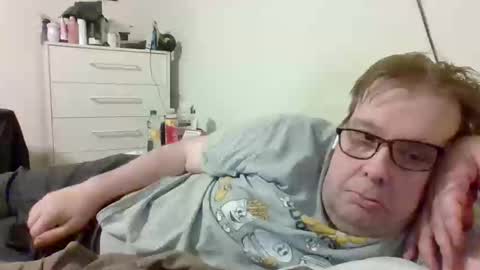 Snapshot of garyg930 chatting on February 25, 2025, 5:52 am Gary online show from February 25, 2025, 5:52 am