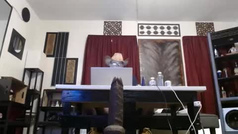 gatewaylaptop2019 online show from March 8, 2026, 8:12 pm