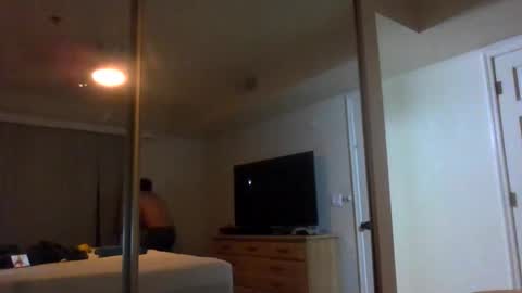 gatezero85 online show from April 3, 2026, 2:53 am