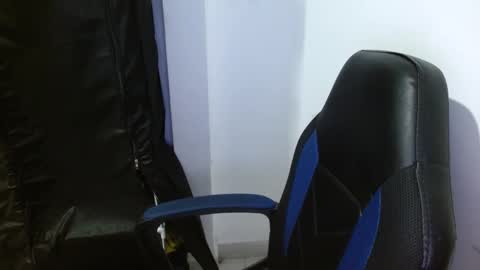 katia online show from December 1, 2025, 3:00 am