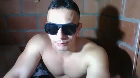 Snapshot of gattitosexy_95 chatting on November 2, 2025, 2:47 am gattitosexy_95 online show from November 2, 2025, 2:47 am