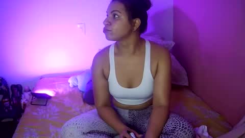 Snapshot of gatubelahotxxx chatting on February 5, 2026, 3:11 am gatubelahotxxx online show from February 5, 2026, 3:11 am