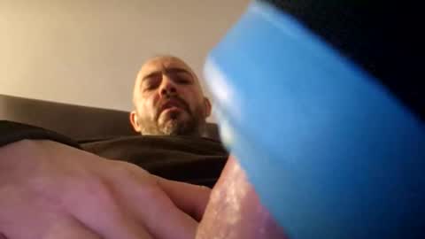 Snapshot of gazg1984 chatting on February 18, 2026, 11:55 pm gazg1984 online show from February 18, 2026, 11:55 pm