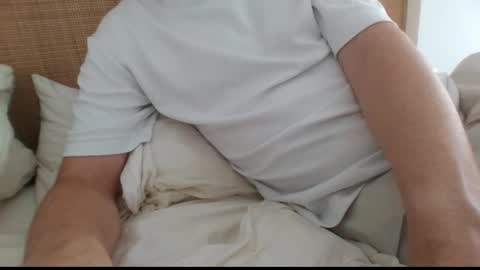 Snapshot of gccurious76 chatting on February 6, 2025, 12:11 am GCGuy online show from February 6, 2025, 12:11 am