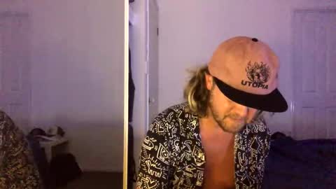 gcsurfer81 online show from February 25, 2026, 10:03 am