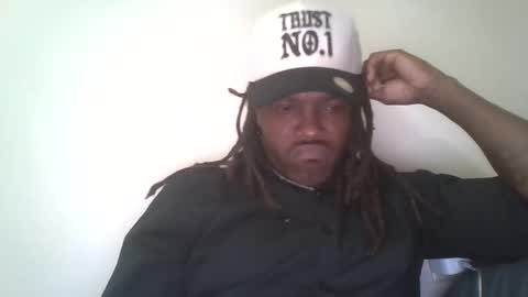 gcurvy35 online show from November 9, 2025, 9:57 pm