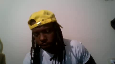 gcurvy35 online show from May 17, 2026, 4:54 am