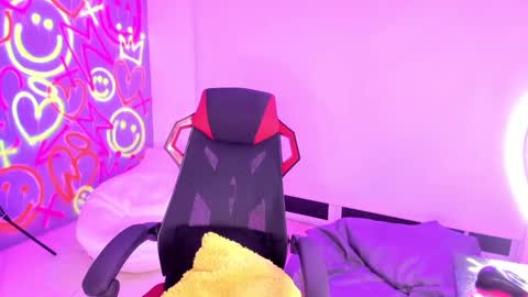 Snapshot of geanna_rose chatting on December 6, 2024, 6:04 am geanna_rose online show from December 6, 2024, 6:04 am