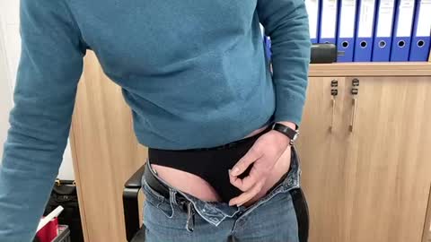 Snapshot of geertjem chatting on February 28, 2025, 10:52 am geertjem online show from February 28, 2025, 10:52 am