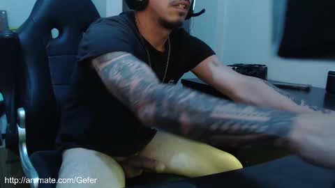 Snapshot of gefeeer chatting on November 6, 2025, 12:55 am gefeeer online show from November 6, 2025, 12:55 am